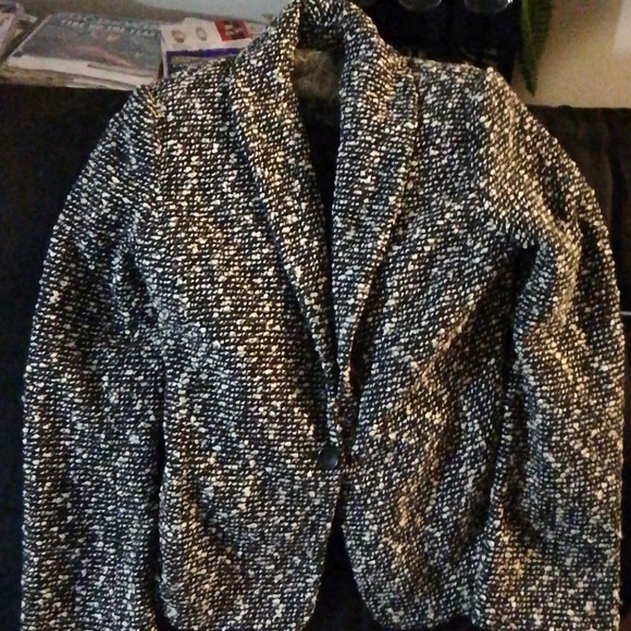 Jacket - Picture 3 of 4